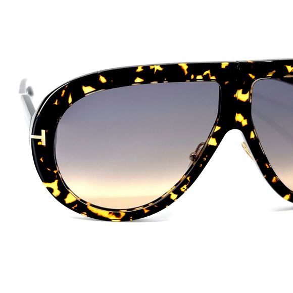 NEW!!! TOM FORD Troy Sunglasses TF836 52B Authentic - Picture 6 of 12